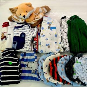Baby boy sizes newborn, 3 months, 6 months